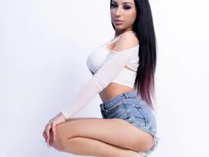Myfreecams Watch Live Sex Cams of AnaisBloom
