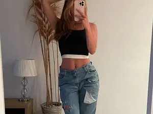 Myfreecams Live Porn of English_Lola