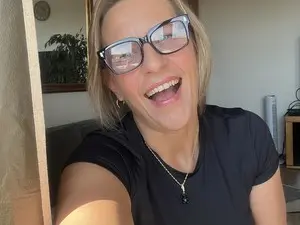 Myfreecams Sex Chat of TinaRubia77