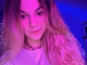 Myfreecams Private Sex Chat of Missi_More