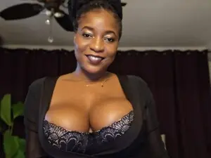 Myfreecams Free Live Porn of BellaCruz