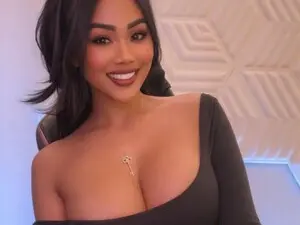 Myfreecams Watch Live Sex Cams of SinCityVEE