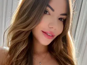 BambiLarue from myfreecams