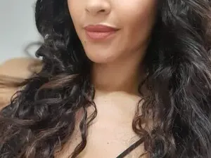 Myfreecams Nude Webcam of Sara_Mebarack