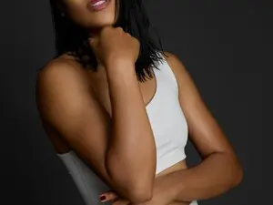 carolinewildd from myfreecams