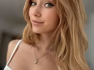 Myfreecams Free Live Porn of LuciaAmazing