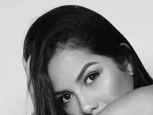 alizStuar from myfreecams