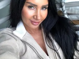 Myfreecams Sex Chat of AnnaRhodes