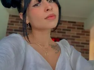 Myfreecams Sex Chat of Canelatinaxx