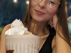 Myfreecams Live Sex Cam of Alexia__27