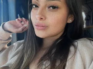 Myfreecams Live Sex of Magiiix3