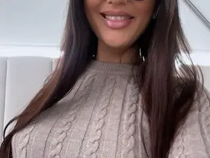 Myfreecams Sex Chat of Lexy_Angell