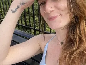 Myfreecams Live Sex Cam of EmmalineLime