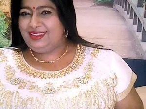 Myfreecams Sex Chat of Indianhoney69