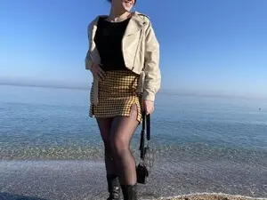 Myfreecams Sex Cam of SunnyyyLana