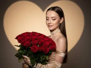 BellaVelure66 from myfreecams