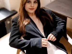 Myfreecams Watch Live Sex Cams of LiaWoow