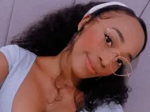 Myfreecams Free Porn Cam of Danik_Adams