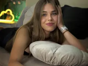 Myfreecams Free Porn Cam of MelissaCrayzy