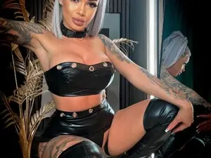 DiamondJo_ from myfreecams