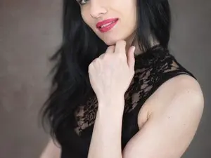 Myfreecams Watch Live Sex Cams of IsabelDesire