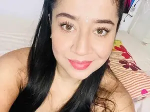 Myfreecams Private Sex Chat of Redhotvelvet