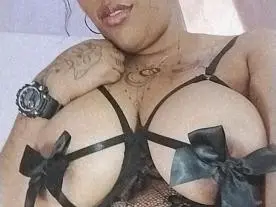 Olecams Live Sex Cam of VIOLETHRAMMS