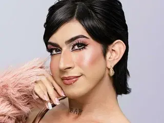 Streamate Live Sex of MayaPeiton