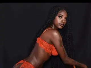 Streamate Live Porn of karen_addamss