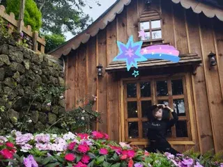 Rose_Mussica from streamate