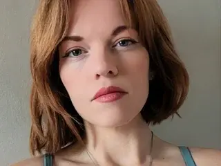 Streamate Free Porn Cam of RaynaGingerlysnatch