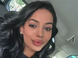 Streamate Best live sex cam show of Bella_Vixxen