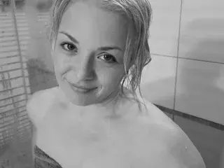 Streamate Free Porn Cam of LinsyKim