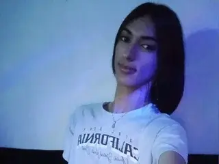 Streamate Adult Webcam of SunnyHarper