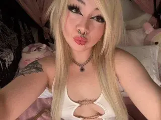 Streamate Sex Chat of nymphokitty