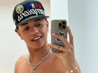 Streamate Free Porn Cam of MARSHALL_SPENCER