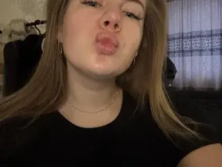 Streamate Best Webcam of NikaShadow