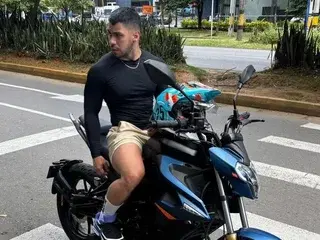 Streamate Best live sex cam show of Axxxell