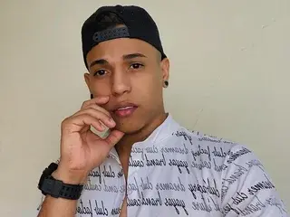 Streamate Watch Live Sex Cams of yoximanuelprime
