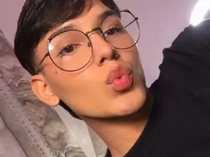 LexMiller19 from streamate