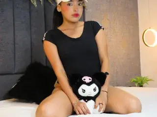 Streamate Adult Video Chat of Miiaa_Stone