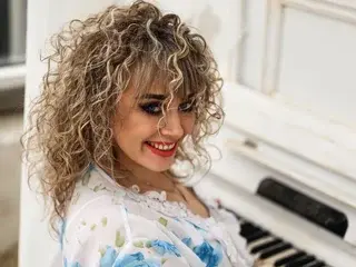 Streamate Sex Cam of CandyLadyy