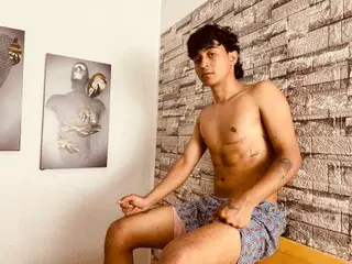 Bracth from streamate