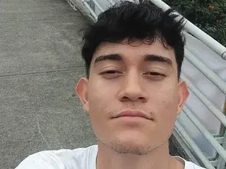 Streamate Free Porn Cam of Zarek_Orion