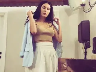 KRYISTALx from streamate