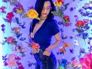 Streamate Free Porn Cam of AlanaMoneth