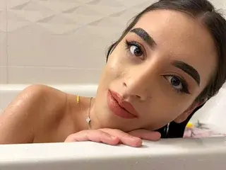 Streamate Free Porn Cam of Lililth_Capri77