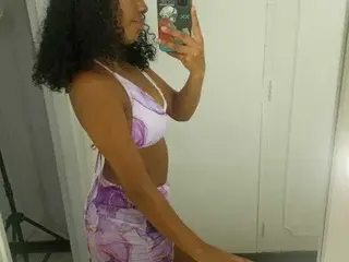 Streamate Nude Webcam of Naomi_Acosta