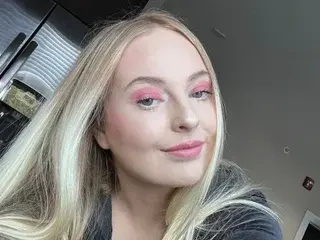 Streamate Free Porn Cam of MicaylaaRowland