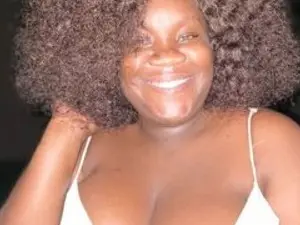 Streamate Sex Cam of RoyalCuttiexoxo